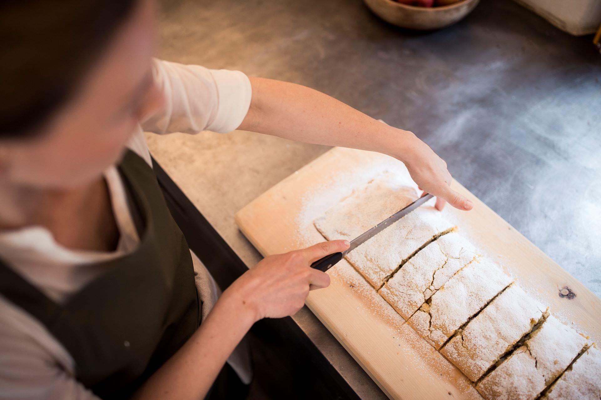 Il perfetto strudel di mele dell'Alto Adige