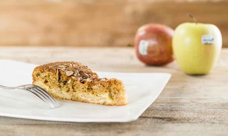 Cake with whole-grain Kamut flour