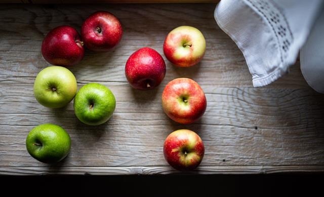 Apple tasting: A unique taste experience