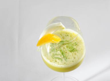 Apple-fennel drink