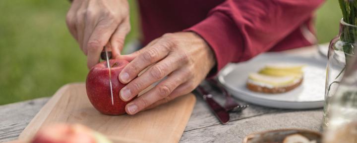 Beim Picknick dürfen Äpfel nicht fehlen!