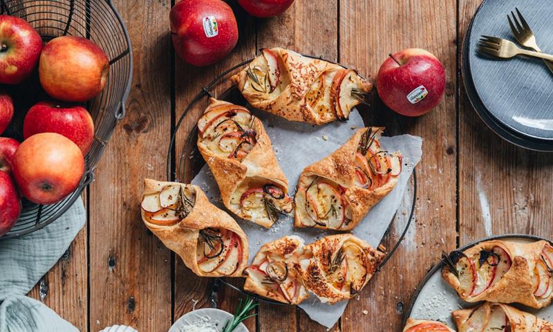 Apple-Brie-Pastries